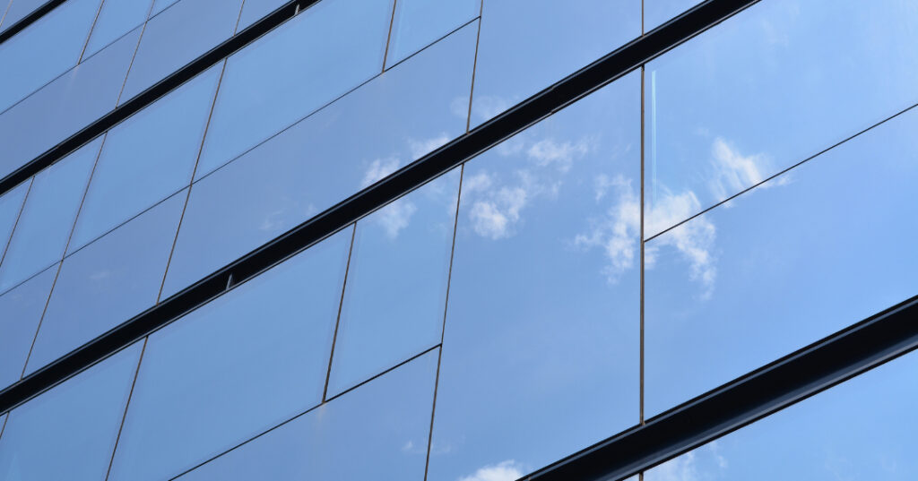 fachada de vidro em Aparecida de Goiânia